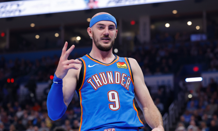 赛场解说员都说什么_kpl解说席在现场吗_